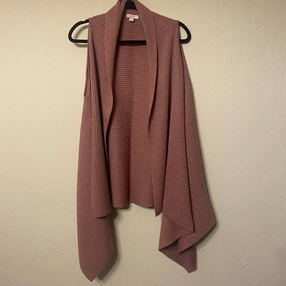 LOFT Sweaters - LOFT Mauve Sweater-vest